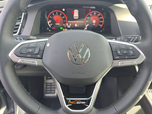New 2026 Volkswagen Atlas Peak Edition AWD/4WD image 30