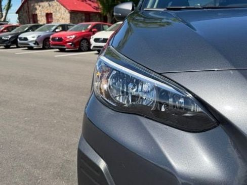 Used 2021 Subaru Crosstrek 2.5i Sport AWD/4WD image 9