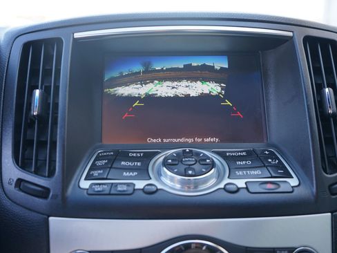 Used 2015 INFINITI Q60 Coupe 2D image 17