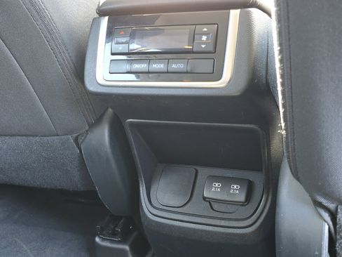 Used 2022 Subaru Ascent Premium w/ Convenience Package image 33