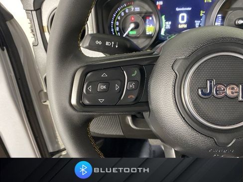 Used 2019 Jeep Wrangler Unlimited Sahara w/ Quick Order Package 24M Moab AWD/4WD image 23