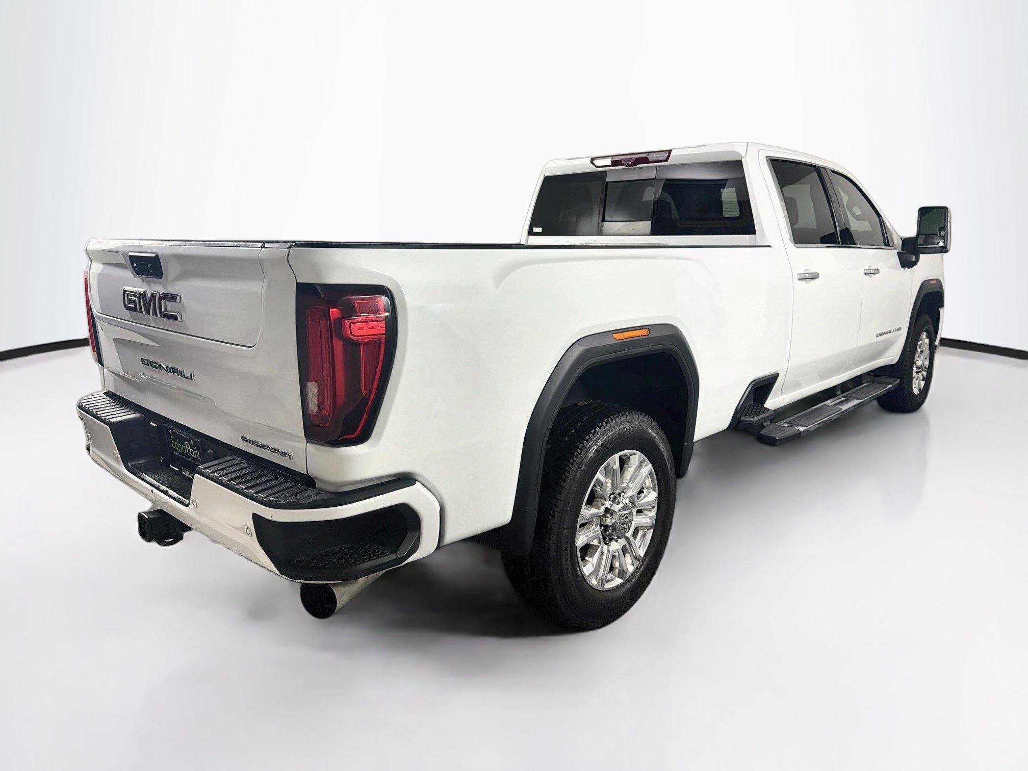 Used 2022 GMC Sierra 2500 Denali w/ Denali Ultimate Package AWD/4WD image 9
