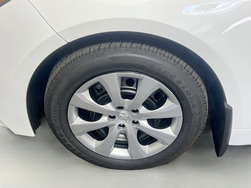 New 2025 Toyota Corolla LE image 13