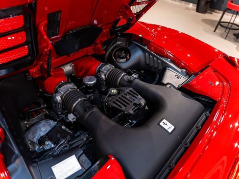 Certified 2014 Ferrari 458 Spider RWD image 17