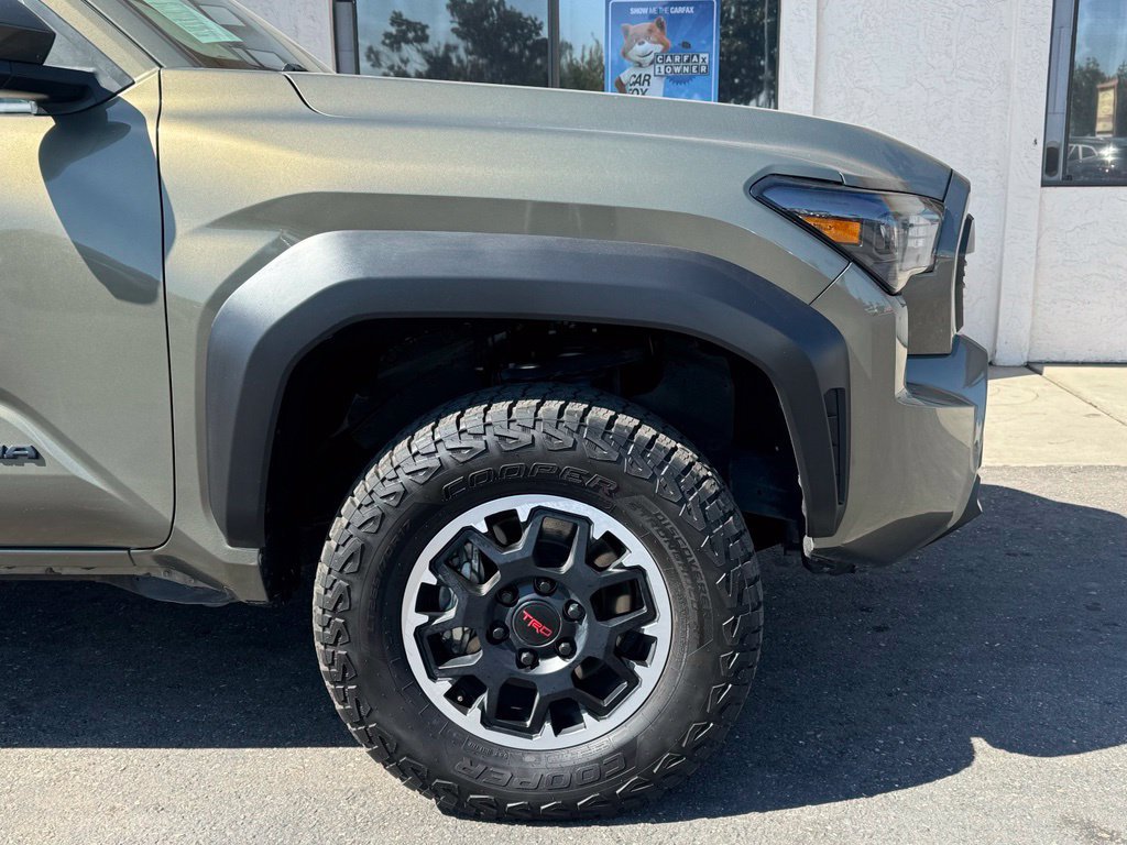 Used 2024 Toyota Tacoma TRD Off-Road AWD/4WD image 2