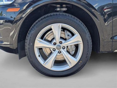 Used 2020 Audi Q5 2.0T Premium Plus AWD/4WD image 23