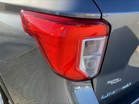 Certified 2021 Ford Explorer Limited w/ Equipment Group 301A image 26