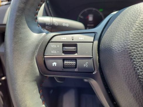 Certified 2025 Honda CR-V Sport-L image 17