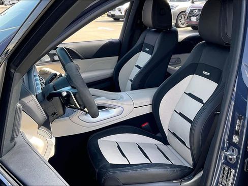 Used 2024 Mercedes-Benz GLE 53 AMG AMG GLE 53 image 7