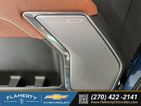 Used 2025 GMC Sierra 2500 Denali Ultimate AWD/4WD image 23