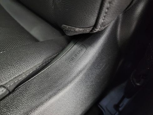 Used 2024 Chevrolet Silverado 2500 LTZ w/ LTZ Premium Package image 49