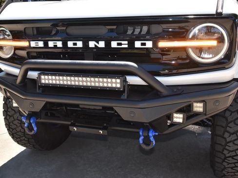 Used 2022 Ford Bronco Outer Banks AWD/4WD image 50