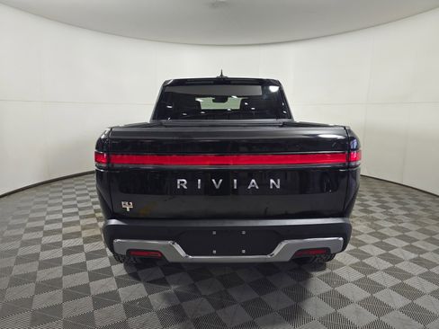 Used 2022 Rivian R1T Adventure AWD/4WD image 4
