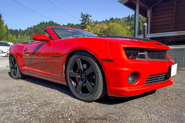 Used 2012 Chevrolet Camaro SS w/ RS Package RWD image 12