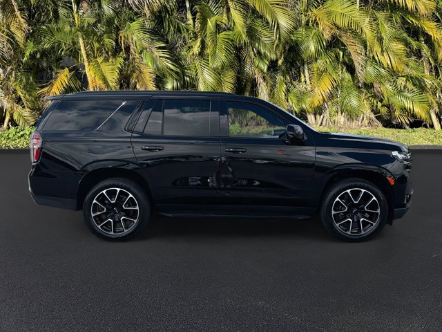 Used 2022 Chevrolet Tahoe RST w/ Luxury Package RWD image 3