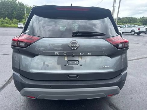 Used 2023 Nissan Rogue S AWD/4WD image 6