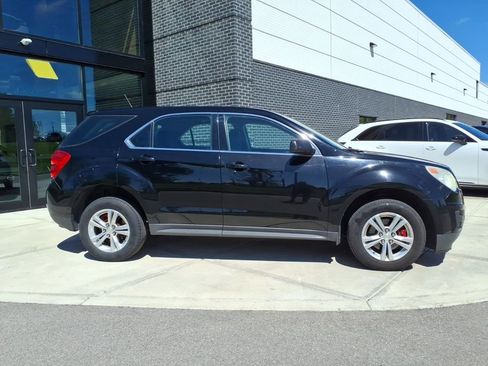 Used 2014 Chevrolet Equinox LS image 8