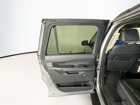 Used 2024 Ford Expedition Max XLT image 26