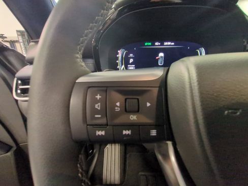 Used 2026 INFINITI QX60 Sport w/ Dark Cargo Package image 17