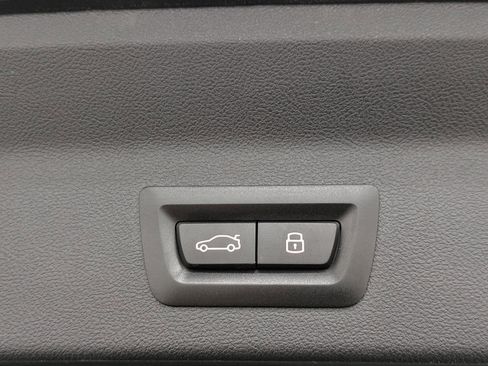 Used 2023 BMW X3 xDrive30i image 16