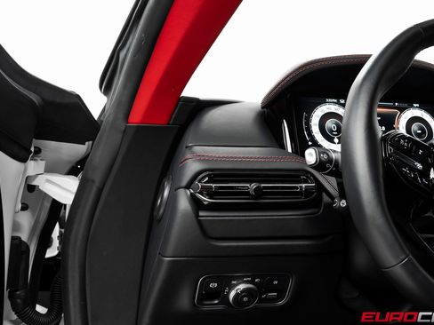 Used 2024 Aston Martin DB12 Coupe image 24