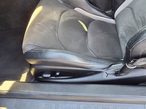 Used 2019 Chevrolet Camaro SS image 20