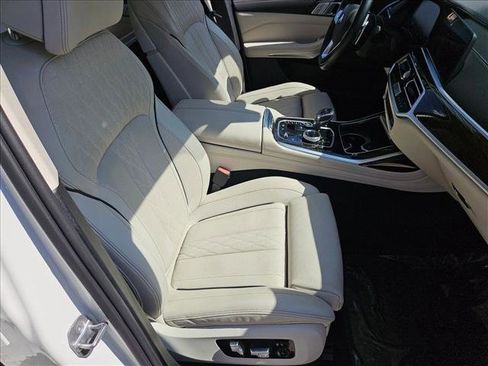 Used 2020 BMW X7 xDrive40i w/ Luxury Seating Package AWD/4WD image 20