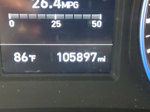 Used 2018 Hyundai Kona SE FWD image 13