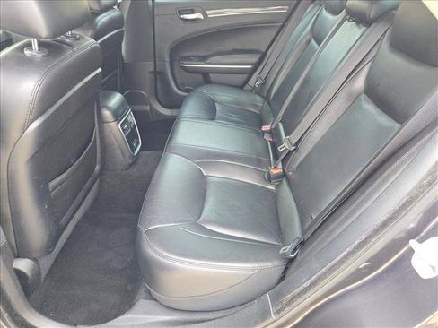 Used 2022 Chrysler 300 Touring L RWD image 18