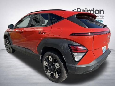Used 2025 Hyundai Kona SEL AWD/4WD image 8