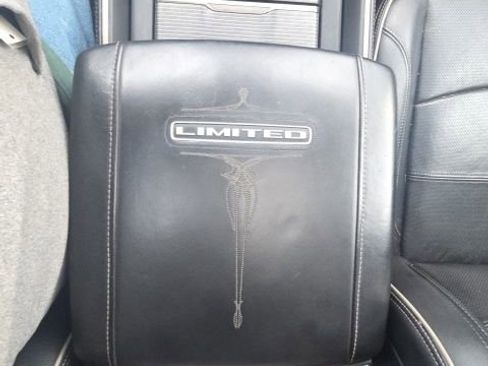 Used 2020 RAM 3500 Limited image 31