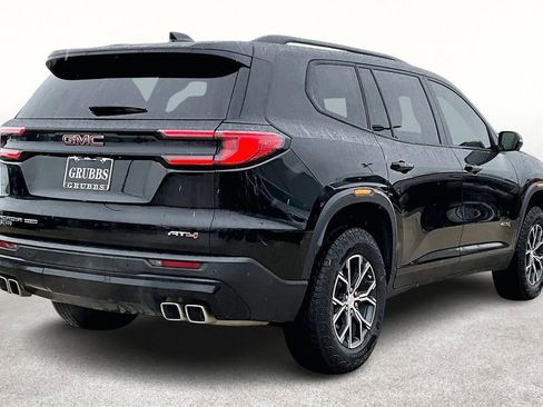 Used 2024 GMC Acadia AT4 w/ Luxury Package image 2
