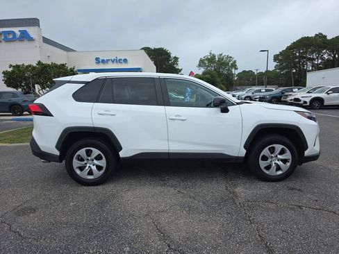 Used 2024 Toyota RAV4 LE FWD image 3