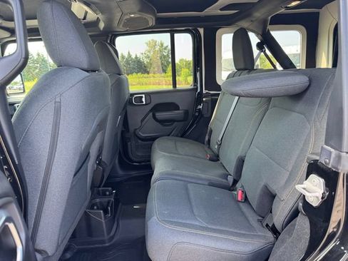 Certified 2024 Jeep Wrangler Unlimited Sport AWD/4WD image 19