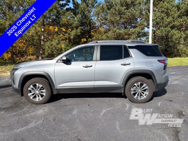 Used 2025 Chevrolet Equinox LT w/ Convenience Package II FWD image 4