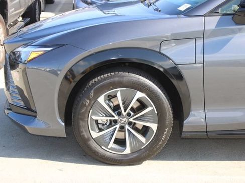 Certified 2023 Lexus RZ 450e Premium w/ Technology Package AWD/4WD image 4