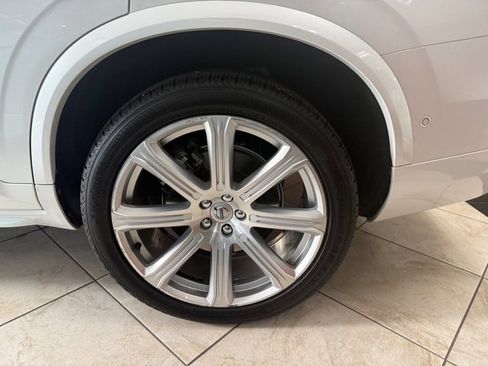 Used 2018 Volvo XC90 T8 Inscription w/ Luxury Package image 13
