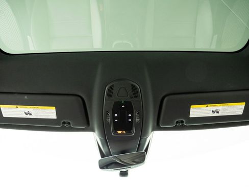 New 2026 Porsche Cayenne Base image 20