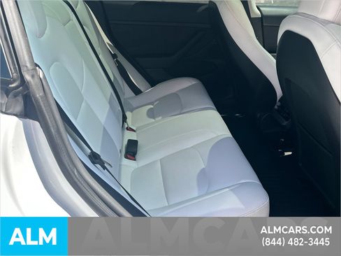 Used 2022 Tesla Model 3 Performance AWD/4WD image 17