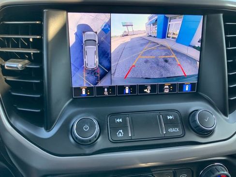 Used 2023 GMC Acadia AT4 w/ Technology Package AWD/4WD image 24