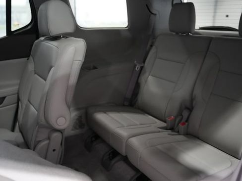 Used 2020 GMC Acadia SLT w/ Premium Package AWD/4WD image 18