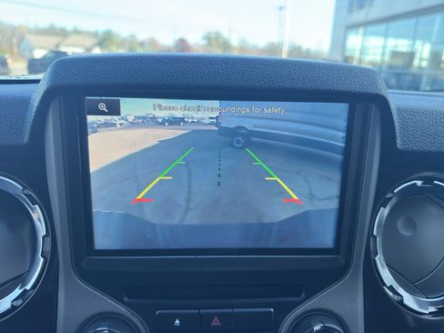 Used 2016 Ford F350 Platinum image 19