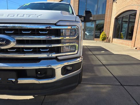 Used 2024 Ford F350 Lariat w/ Camper Package image 10