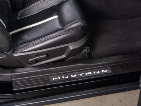 Used 2010 Ford Mustang GT image 25