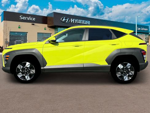 New 2025 Hyundai Kona SEL image 3