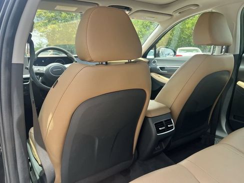 Certified 2025 Hyundai Sonata Limited FWD image 39