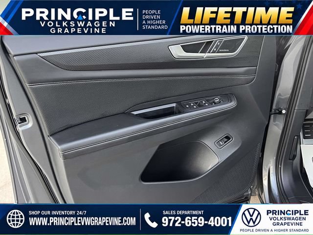 Used 2024 Volkswagen Atlas Cross Sport SEL Premium R-Line AWD/4WD image 10