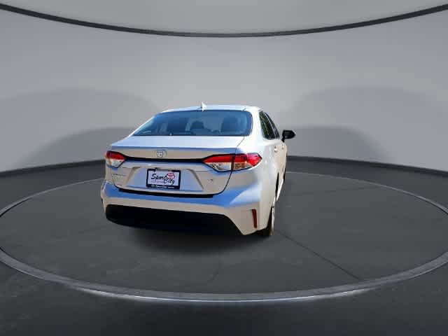 Used 2026 Toyota Corolla LE FWD image 7