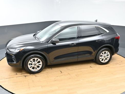 Used 2023 Ford Escape Active image 46