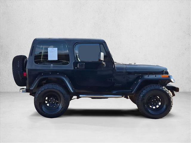 Used 1995 Jeep Wrangler SE AWD/4WD image 4